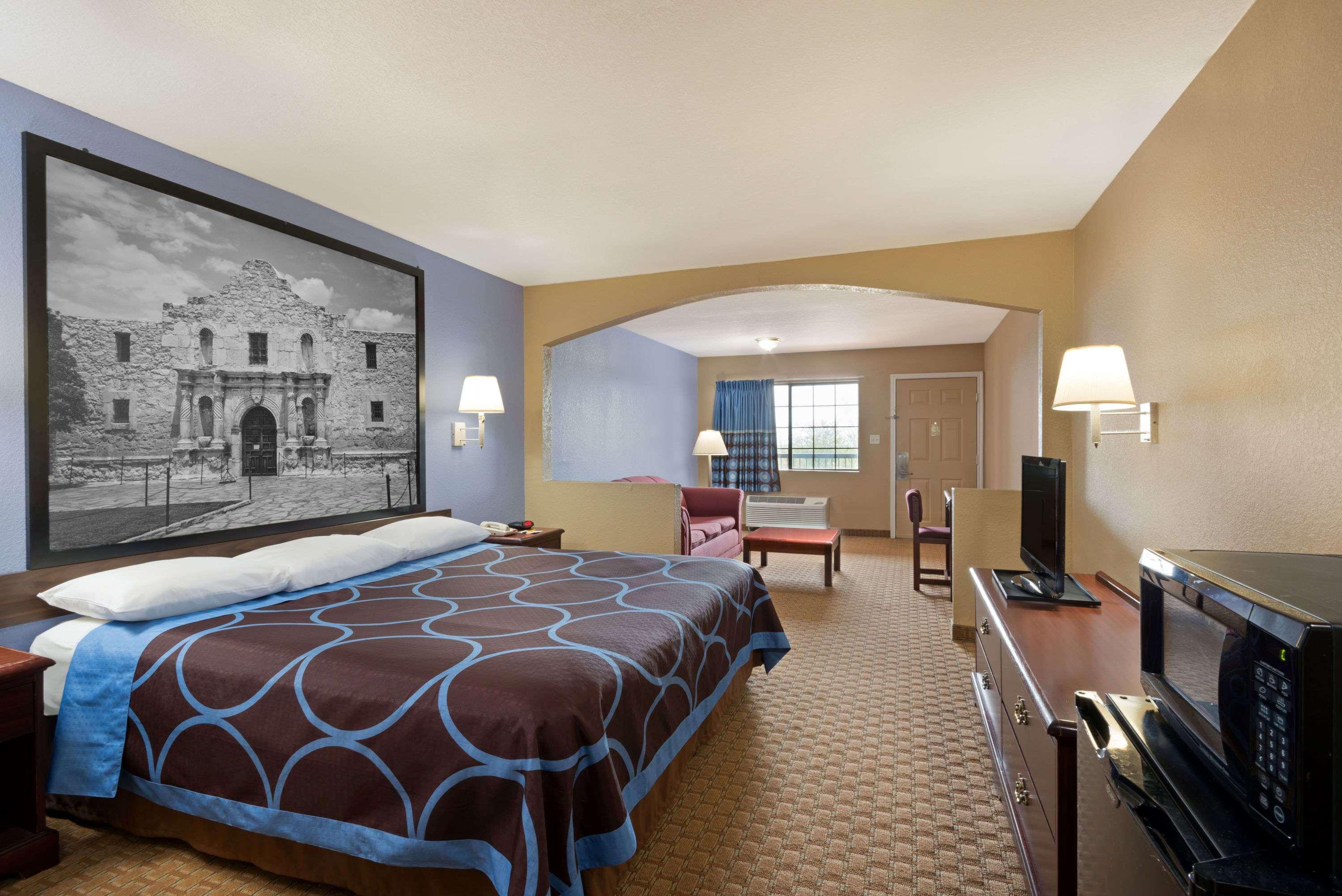 Super 8 By Wyndham San Antonio/Riverwalk Area Exteriér fotografie