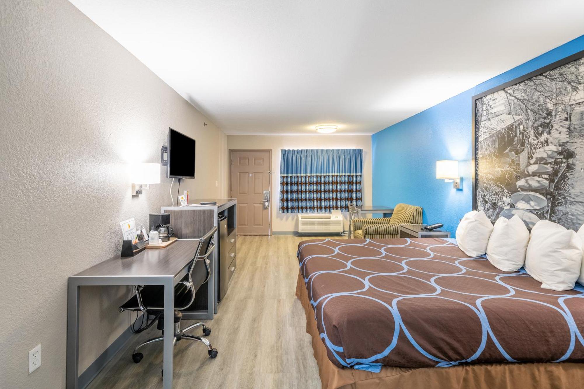 Super 8 By Wyndham San Antonio/Riverwalk Area Exteriér fotografie